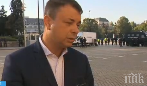 ГОРЕЩА ТЕМА: ВМРО посочи какъв е изходът от кризата с протестите