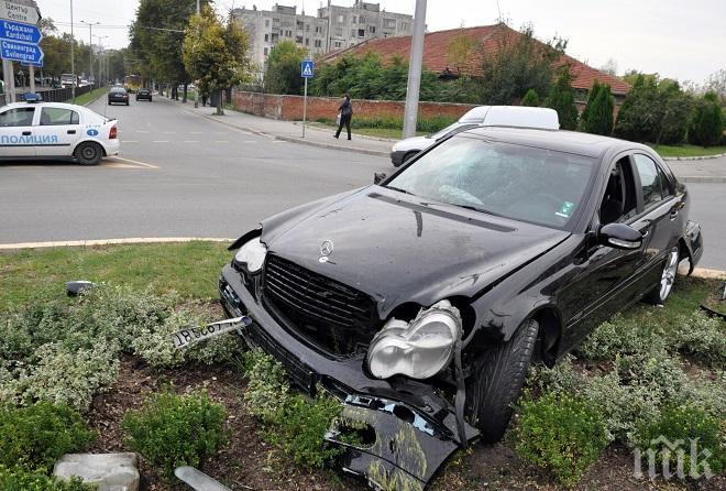 Пиян шофьор се разби на кръстовище в Шумен