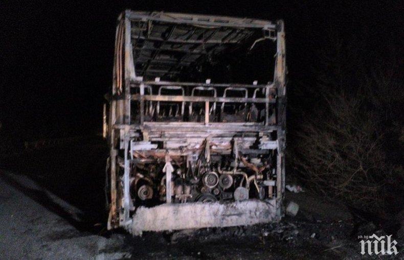 Три автобуса станаха на факли в Ямбол, палежът е умишлен