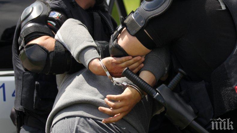 Прокуратурата погна 19-годишен наркопласьор, спипан с брутален коктейл от дрога 