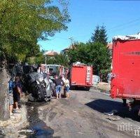 ПОТРЕСАВАЩО: Надрусаният убиец с тира шокира с тотална неадекватност цели 6 часа след трагедията, която сътвори (ВИДЕО)

