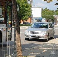 Жена изскача внезапно пред коли в Смолян, полицията я издири и глоби