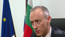 Министър Вълчев успокои родителите: Децата ще носят маски в училище не повече от половин час дневно