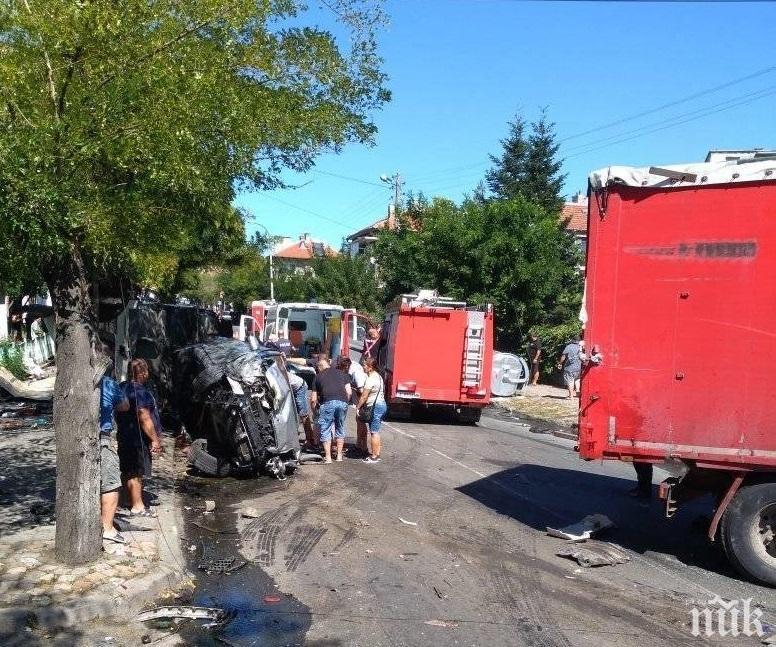 ШОКИРАЩО: 50-годишният тираджия Кольо, помел 12 коли в Айтос, бил дрогиран с пико (ВИДЕО)