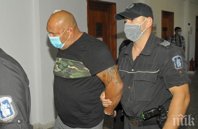 Дрогираният от мелето в Айтос иска домашен арест