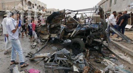 атентат йемен военен автобус