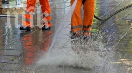 мият улиците центъра софия