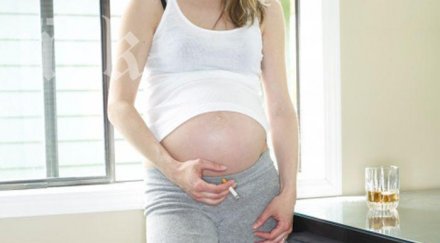 затвор бременни пушачки естония