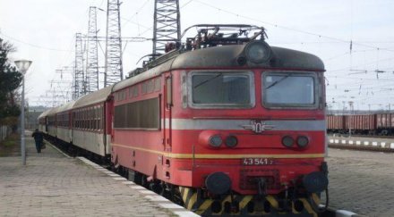 два месеца без влакове участъка гарите габрово царева ливада