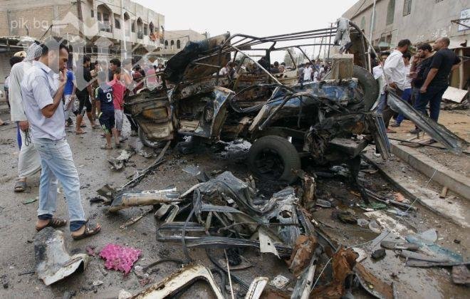 Атентат в Йемен срещу военен автобус