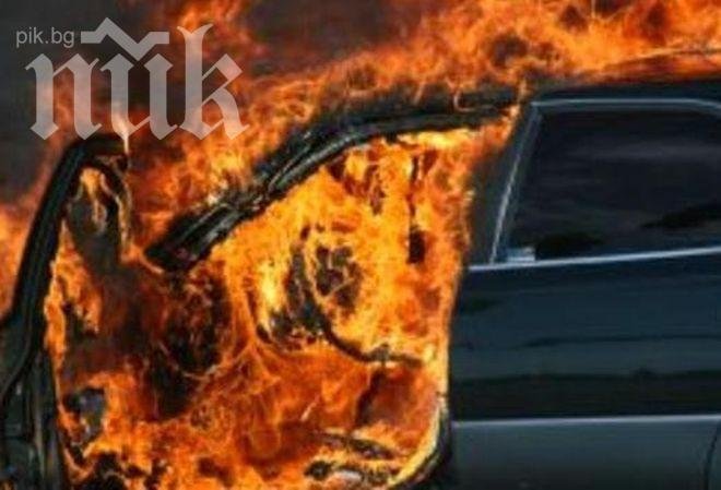 Вендета срещу брат на кмет - подпалиха му мерцедеса