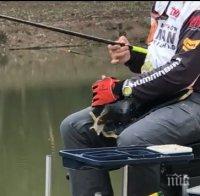 Рибар улови 2645 риби за рекорд на Гинес (ВИДЕО)