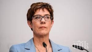 германският военен министър защити хомосексуалистите армията