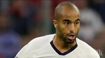 срещата локо тотнъм каза асът шпорите моура