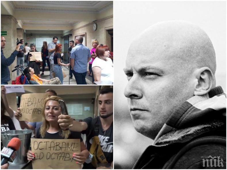 Виктор Димчев за акцията на Манолова в парламента: Законите не са цирк, децата не са реквизит