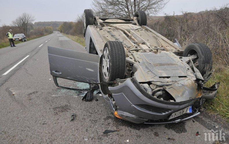 ПОРЕДНА ЖЕРТВА: 75-годишен шофьор загина на черен участък на пътя Варна-Добрич