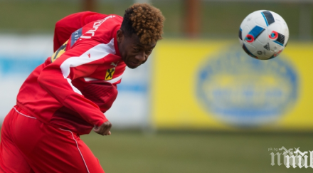 байерн тръгна размазващо бундеслигата