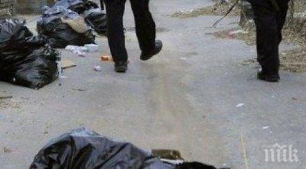 служители парк тайланд връщат пощата боклука замърсители