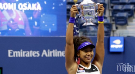 наоми осака пропуска ролан гарос