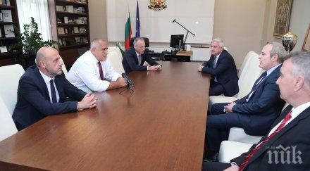 първо пик премиерът борисов осигуряваме млн лева увеличение заплатите преподавателите университетите