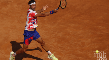 григор димитров играе антверпен