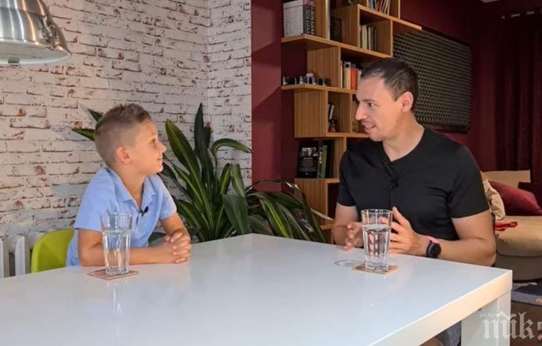 Синът на Милен Цветков води онлайн предаване с Лудия репортер (ВИДЕО)