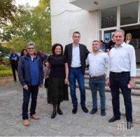 Димитър Николов подкрепи кандидата за кмет на с. Карагеоргиево Метин Латифов

