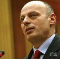 Бивш премиер на Косово бе изслушан от Съда в Хага като заподозрян