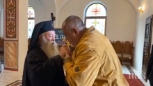ГОРЕЩО В ПИК TV: Ловеч посрещна Борисов с аплодисменти и викове "Бойко" в чисто нов катедрален храм - епархията го награди с орден. Премиерът: Няма да коментирам Цветанов, 20 години сме били заедно (ВИДЕО)