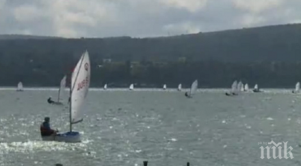 106 лодки участваха регата бриз водите варненското езеро