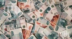 рублата удари дъно спрямо долара еврото