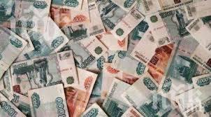 Рублата удари дъно спрямо долара и еврото