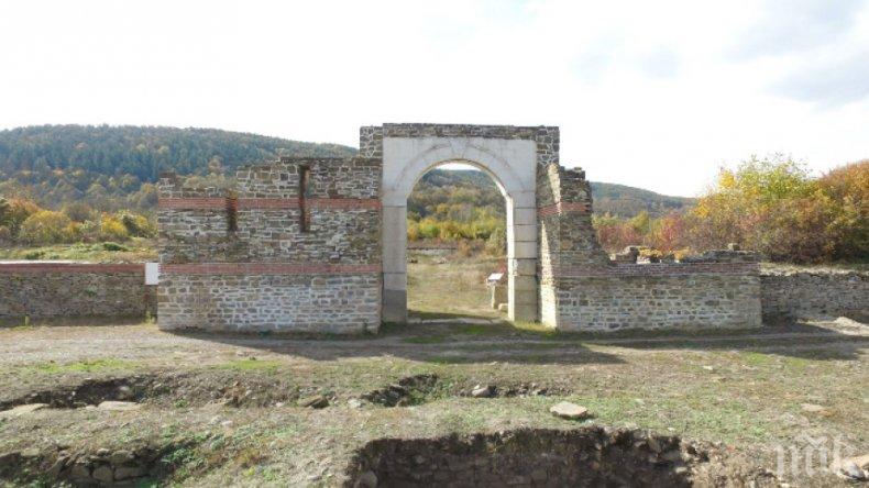 Намериха древен олтар при разкопките в Состра