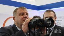 Каракачанов: Процедурата за доставка на следващите 8 самолета Ф-16 предстои