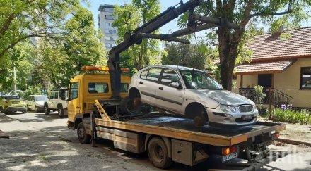 тръгват хайки паркирани тротоари градинки коли софия