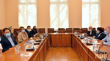 росен желязков подготвяме проекти млрд евро