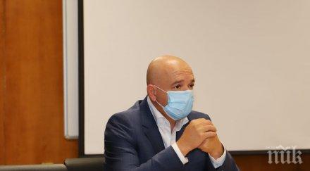 брифингите националния оперативен щаб covid възобновяват