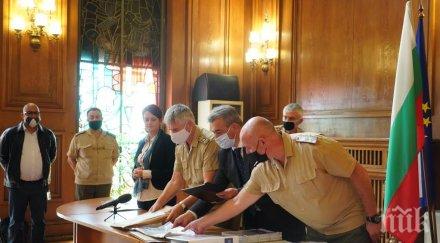 отвориха ценовите оферти армейските бронирани машини