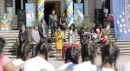 караянчева откриването фестивал деца неравностойно положение звездите