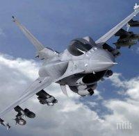 Нашите пилоти на Ф-16 в САЩ впечатлиха инструкторите си (ВИДЕО)
