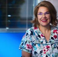 КОЛКО МИЛО: Зарадваха Марта Вачкова с портрет на баща й (СНИМКА)