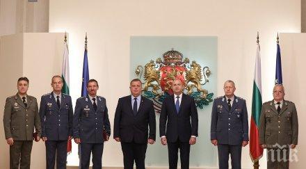 удостоиха висше военно звание военнослужещи българската армия