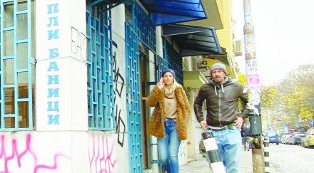 пик ретро калин врачански чака бебе художничка