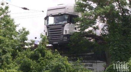 зловещ инцидент тир падна линията велико търново русе