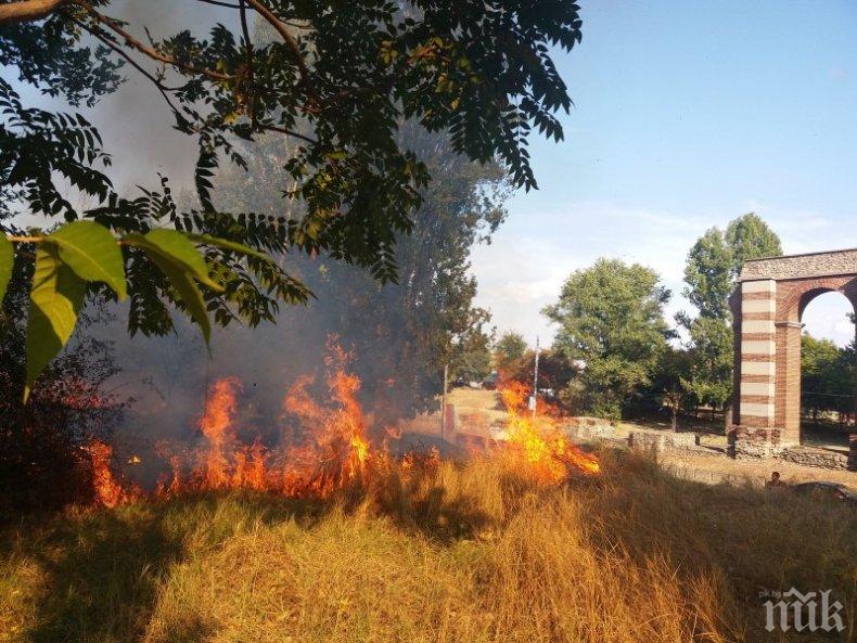 ВНИМАНИЕ: Опасност от пожари в девет области - ето къде пожарникарите ще бъдат на нокти (КАРТА)