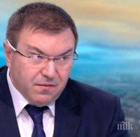 Проф. Костадин Ангелов на инспекция за COVID-19 в Пловдив