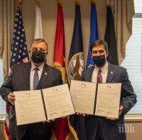 В САЩ Каракачанов договори Пътна карта за отбраната