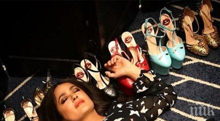 салма хайек вманиачена високите токчета