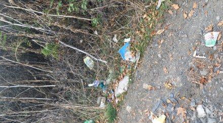 мизерия боклуци созопол атия снимки