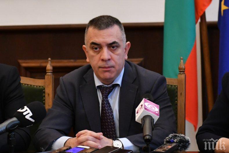 Кметът на Сливен забрани да се събират пари за детски градини от родителите